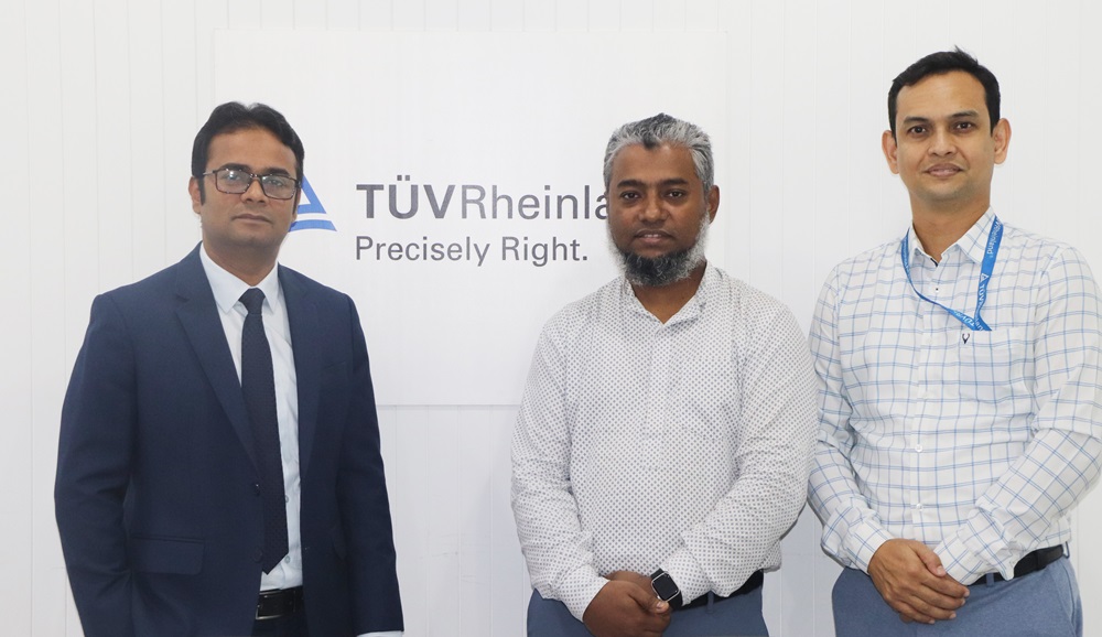 Tuv Rehinland MD with TF Team